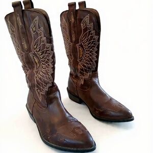 Bandalero Brown Cowboy Boots With Intricate Stitching Size 7.5.